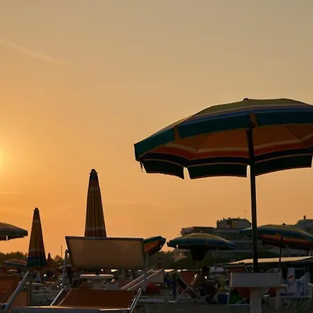 Apartman Elegant With Shared Pool Bibione