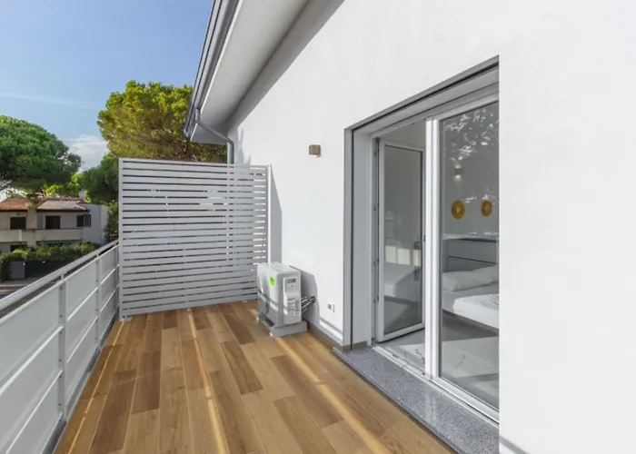 Elegant With Shared Pool Daire